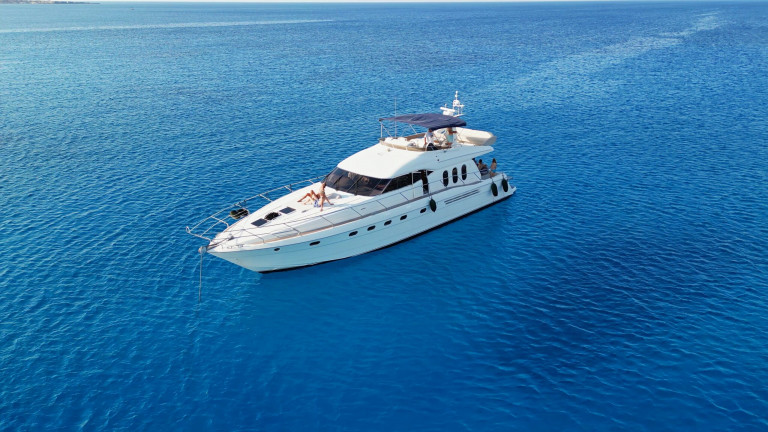 yacht video esperanza